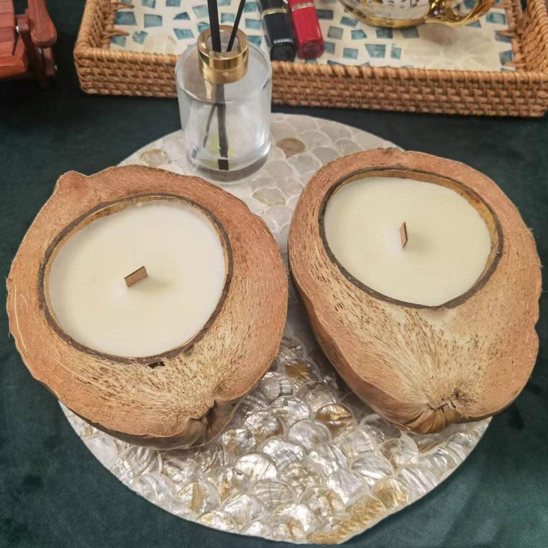 Handmade Coconut Shell Scented Candle Boat Shape Decorative Aromatherapy Candle