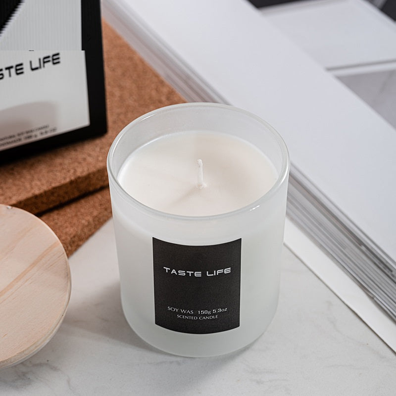 Handmade Soy Wax Scented Candle with Wooden Lid Glass Jar Home Fragrance