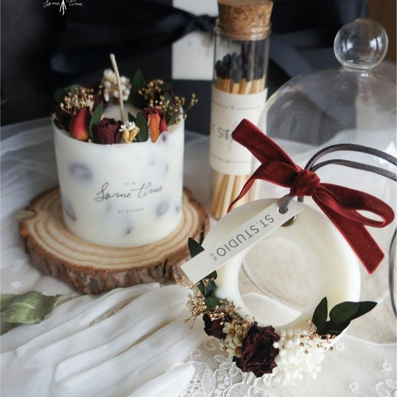 Handcrafted Rose Candle Gift Box Set with Dried Flowers and Matches Home Decor Gift